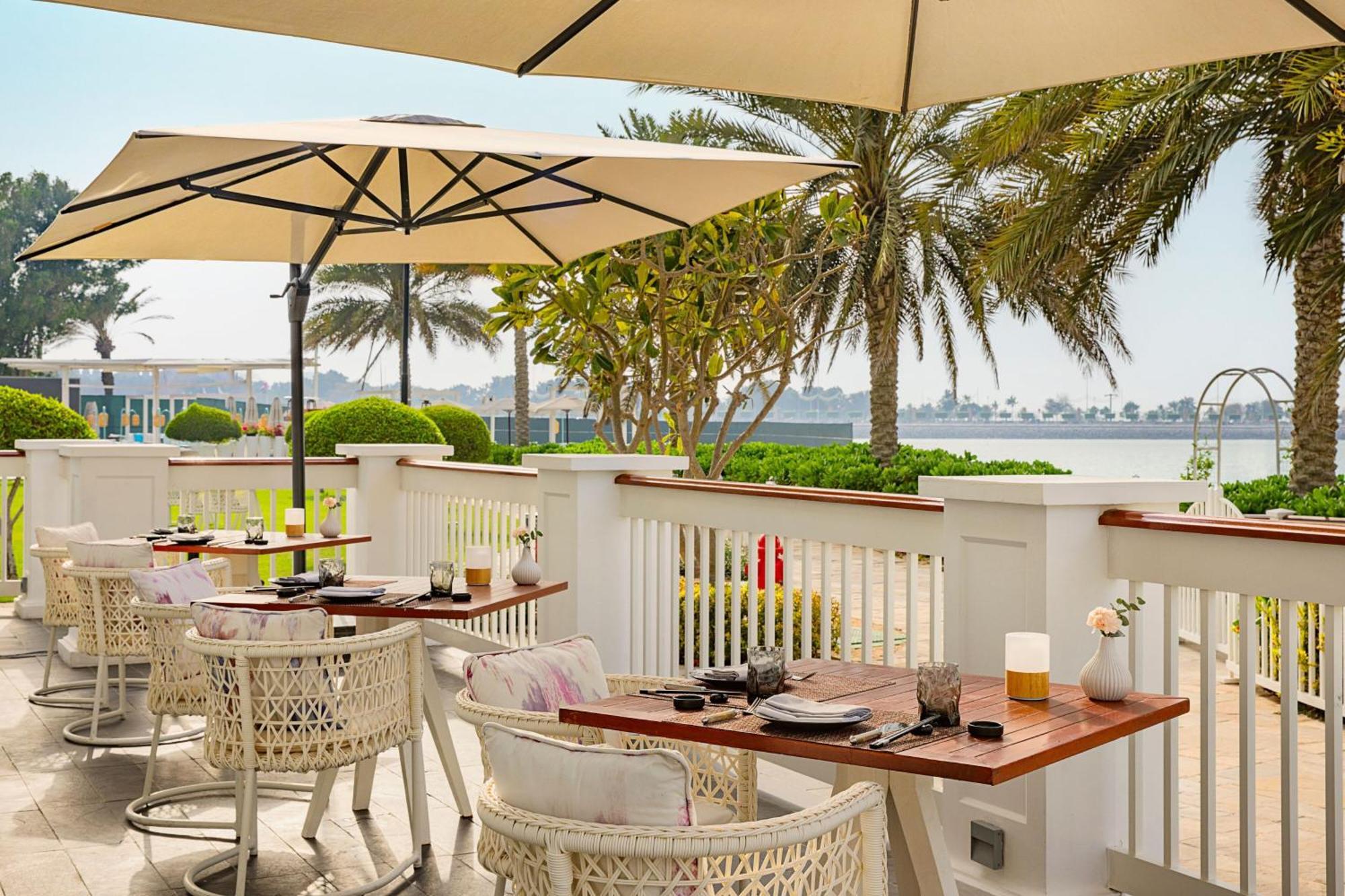 The St. Regis Abu Dhabi Hotel Exterior foto The Beach