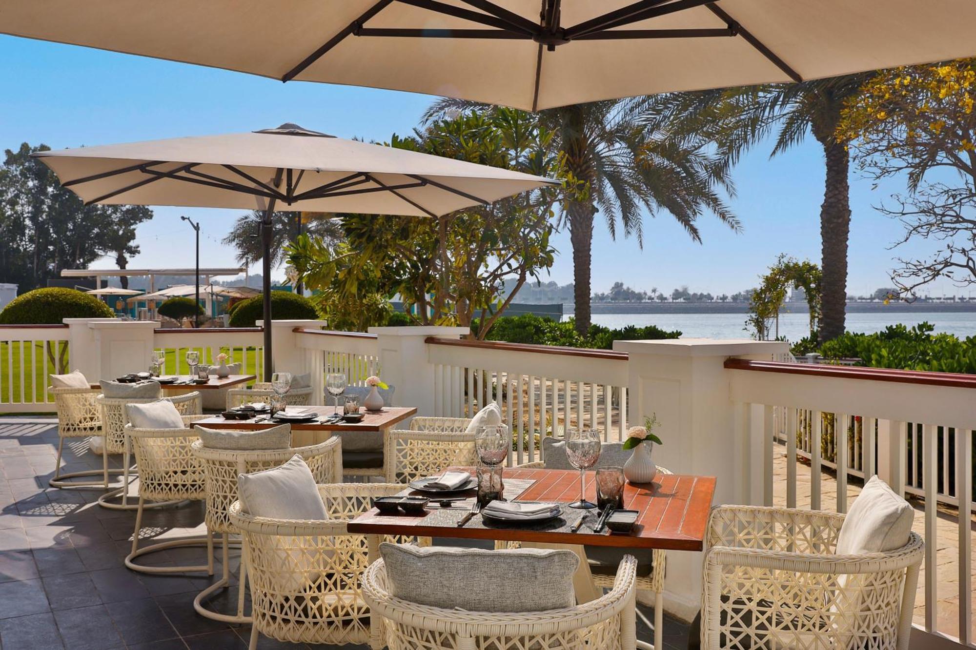 The St. Regis Abu Dhabi Hotel Exterior foto The Beach