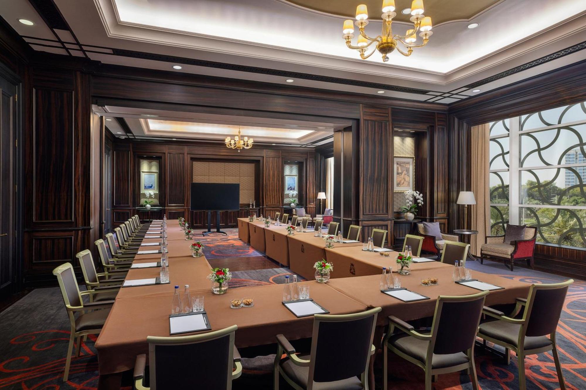 The St. Regis Abu Dhabi Hotel Exterior foto Meeting room